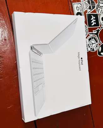 Apple magic key board per ipad Air 11" M2/M3/M4