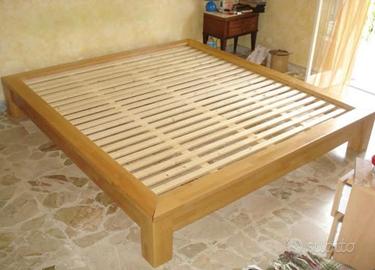 letto matrimoniale + 2 comodini