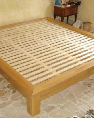 letto matrimoniale + 2 comodini