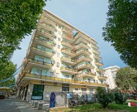 Trilocale viale amendola
