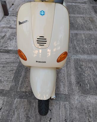 vespa et2