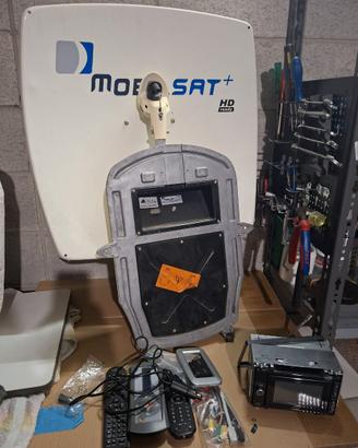 Antenna satellitare automatica per camper MobiSat