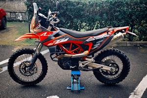 Ktm 690 Enduro R con Torretta