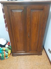 scarpiera in noce