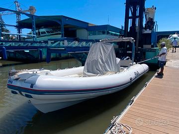 Gommone BWA 28