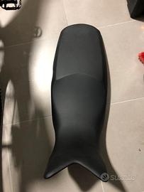 Sella ribassata GS 800