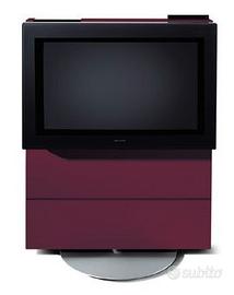 Diversi modelli di TV - LCD o con tubo catodico