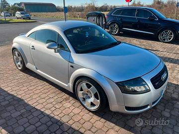 Audi TT mk1 225cv quattro