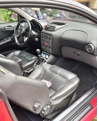 alfa romeo gt