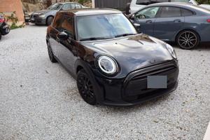MINI COOPER 1.5 BENZINA – PARI AL NUOVO – UNICO PR