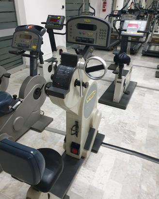 attrezzi palestra professionali xt pro 600 