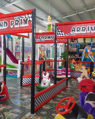 Circuito con Baby Cars per Bambini per Ludoteche