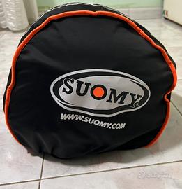 Casco suomy