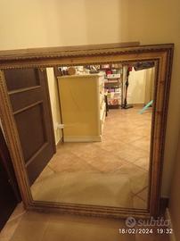 SPECCHIO CON CORNICE