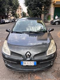 Clio Le iene