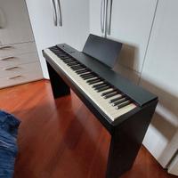 Roland digital piano F-20 