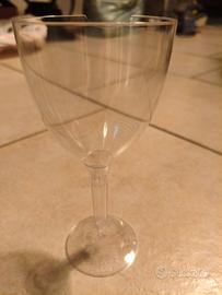 BICCHIERI VINO IN PLASTICA