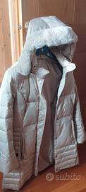 piumino d'oca colore beige 