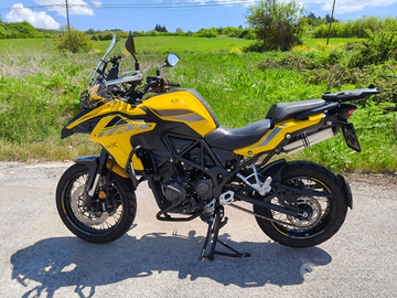 Benelli TRK 502x