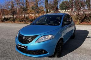 Lancia Ypsilon 1.0 firefly hybrid Gold s&s 70cv