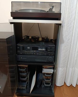 mobiletto con lettore cassette e dischi