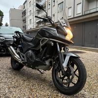 Honda NC750X DCT