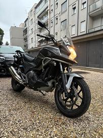 Honda NC750X DCT