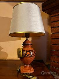Lampada in porcellana