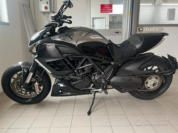 Ducati Diavel base