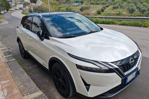 NISSAN QASHQAI tetto panoramico