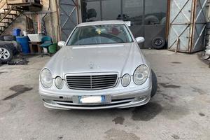 Ricambi Mercedes-Benz E220 CDI 150cv del 2004