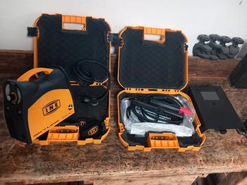 Saldatrice INE SKYLINE 1500,MMA