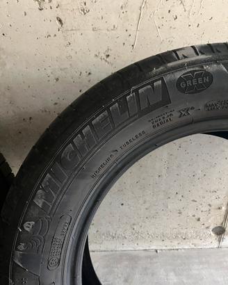 Pneumatici Michelin 205/60 R16