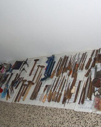 Attrezzi vari, seghe, lime... (centinaia di pezzi)
