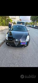 Autovettura.