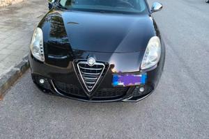 Autovettura.