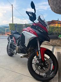Ducati Multistrada V4 S Travel & Radar Red