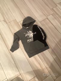 Felpa poloclub London con cappuccio