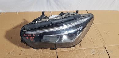 MERCEDES CLASSE B W247 FARO ANTERIORE SINISTRO LED