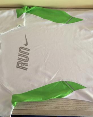 T-shirt Nike converse e Adidas