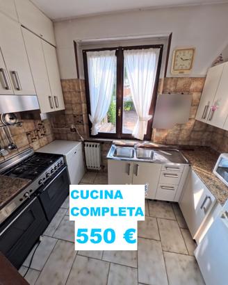 Cucina e soggiorno