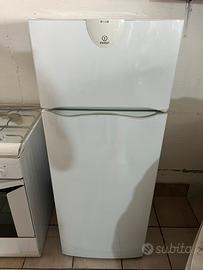 Frigorifero Indesit combinato bianco classe A+ fun