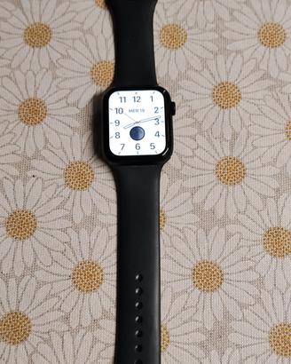 Apple Watch SE 44mm seconda generazione