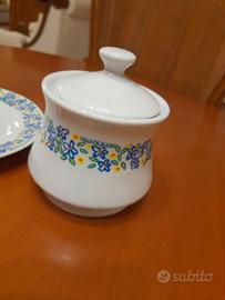 Zuccheriera e piattino sottotazza della Naj Oleari