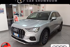 Audi Q3 40 TDI quattro S tronic Business Advanced