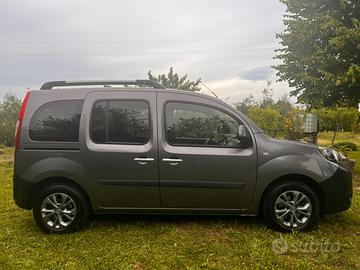 RENAULT Kangoo 3ª serie - 2014