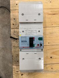 Interruttore bticino  megatiker 250A