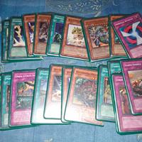 lotto di 275 carte di yu gi oh