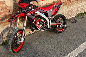 HM 50