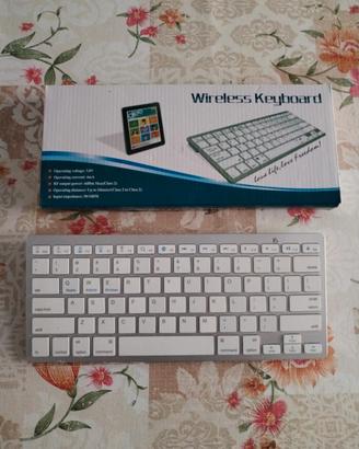 Tastiera bluetooth 